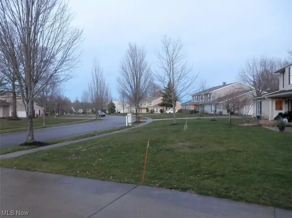 4909 Independence Cir Unit A, Stow, OH 44224