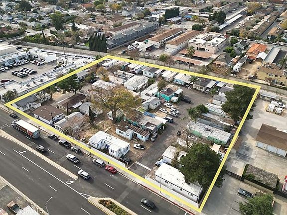 2nd image of 24833 Railroad Ave