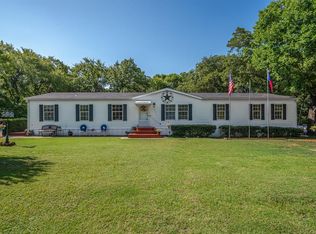 107 Hammer St, Eustace, TX 75124