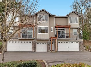 742 NW 118th Ave APT 102, Portland, OR 97229