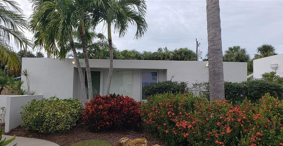 1st image of 5528 AVENIDA DEL MARE