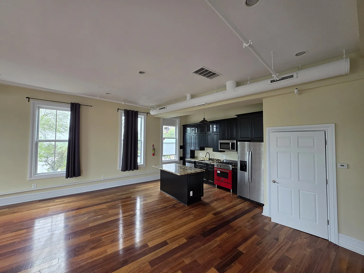 2 bed, $2,250 — Photo 3