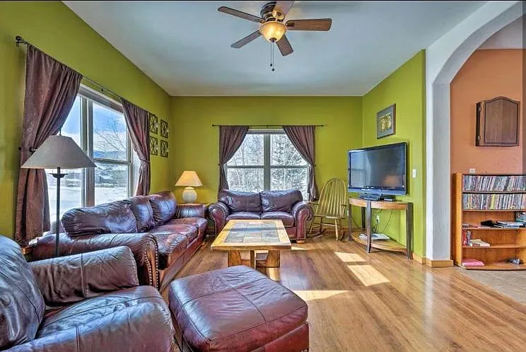 67 Honeysuckle Ct — Photo 2