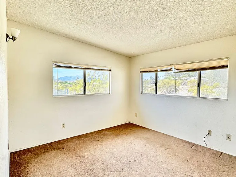 9177 Navajo Trl — Photo 7