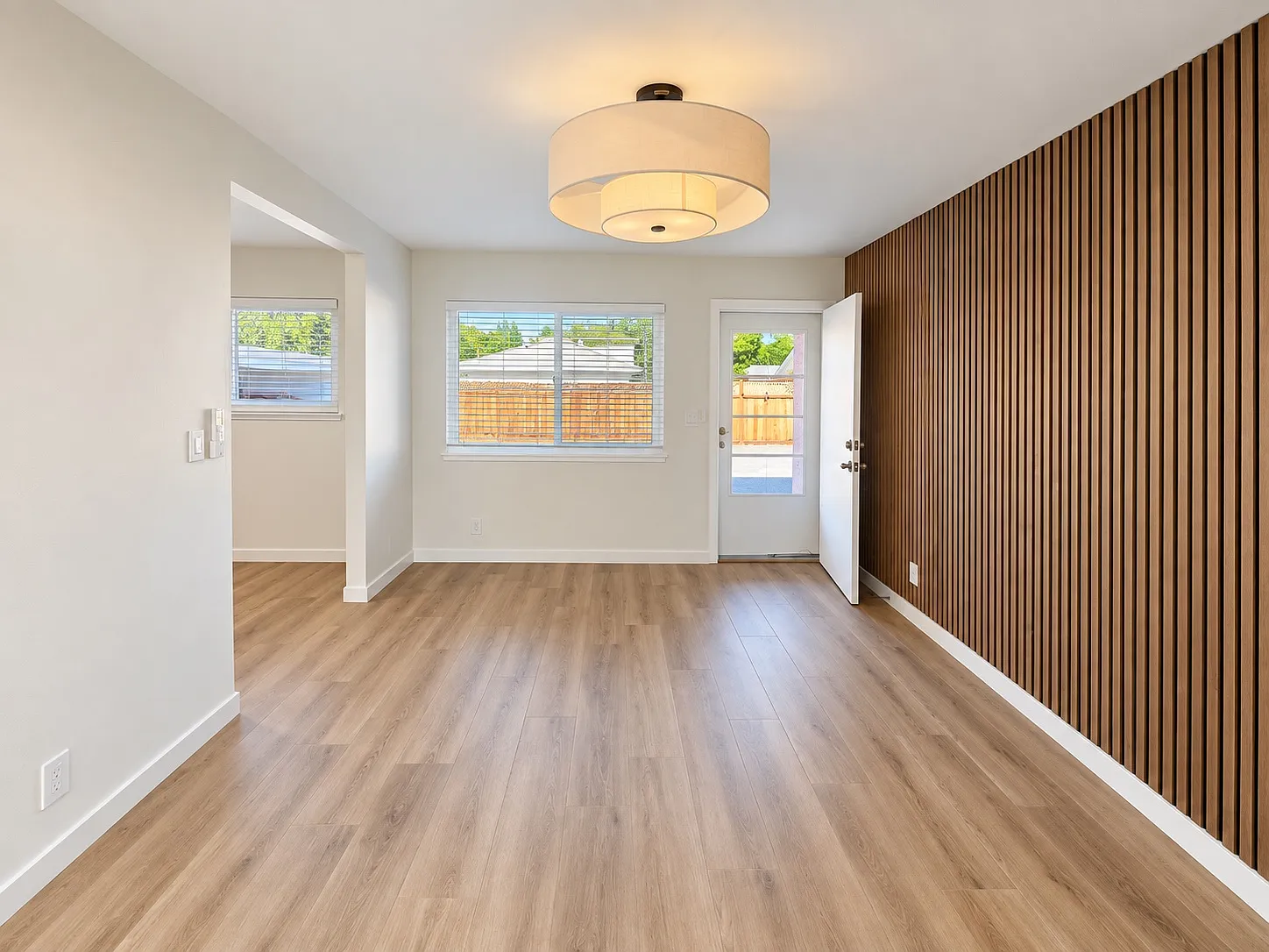 1 bed, 600 sqft, $3,295 — Photo 1