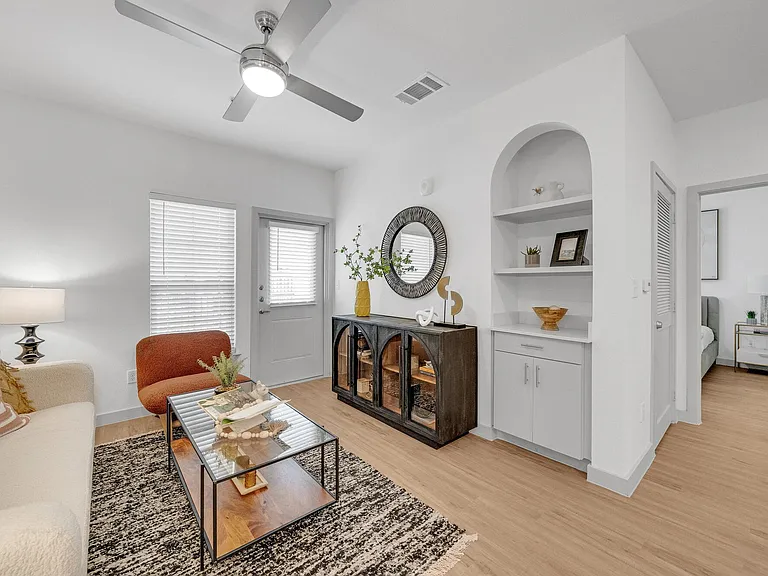 THE RESIDENCES AT LANDON RIDGE — Photo 9