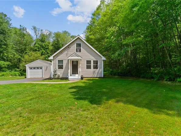 8 Anthony Rd, Foster, RI 02825