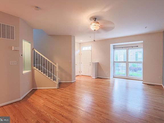 4th image of 9300 Summit View Way