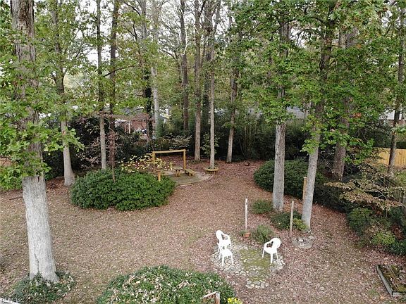 Seclusion and Privacy out back