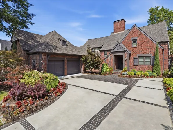 2507 S Columbia Ave, Tulsa, OK 74114