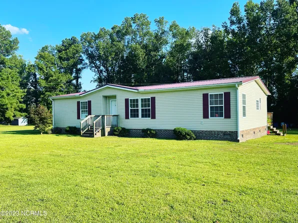 112 Cain Loop Road, Elizabethtown, NC 28337