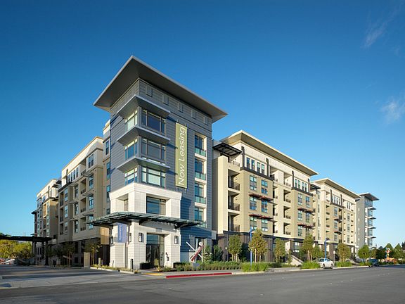 2nd image of 620 Veterans Blvd Unit 265