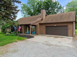 9436 Maysville Rd, Fort Wayne, IN 46815