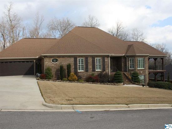 3052 Waterfront St Guntersville Al 35976 Zillow