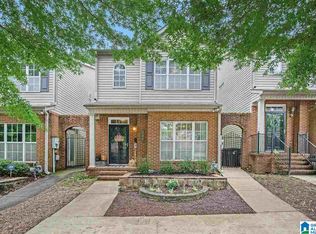 227 Calloway Ln, Pelham, AL 35124