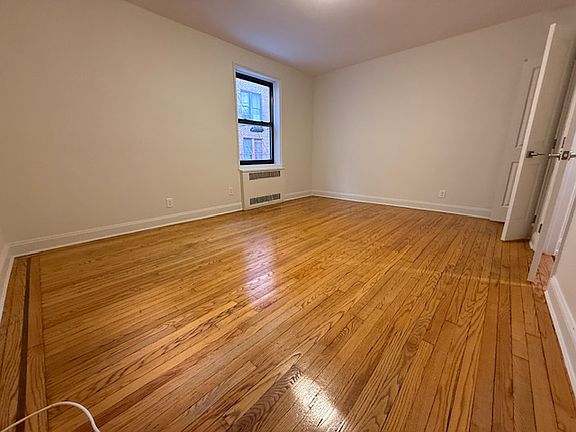 4th image of 395 Ocean Ave #1F