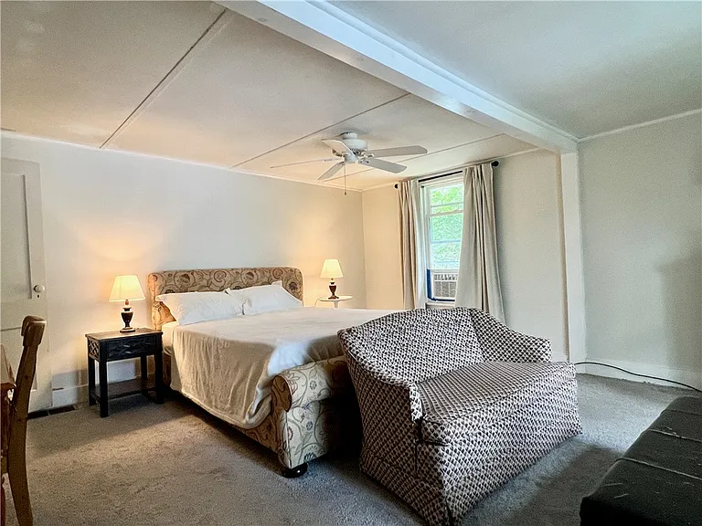 225 Lake Shore Dr S — Photo 15