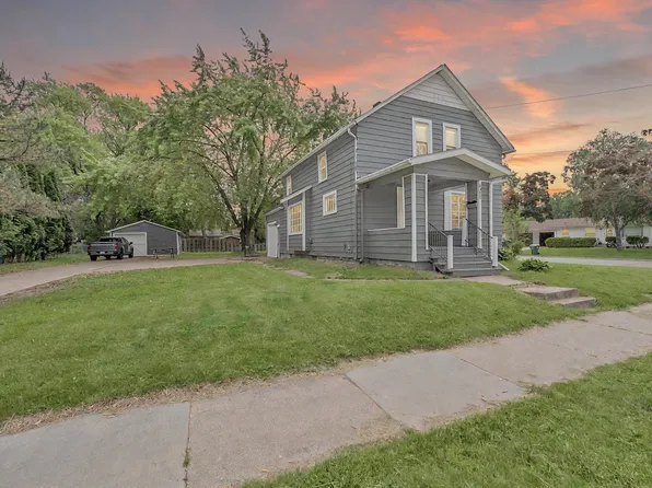 1411 Shawano Ave, Green Bay, WI 54303