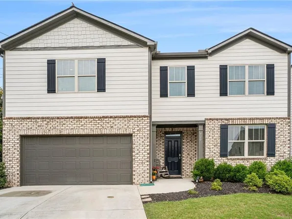 420 Maple Brook Dr, Dawsonville, GA 30534