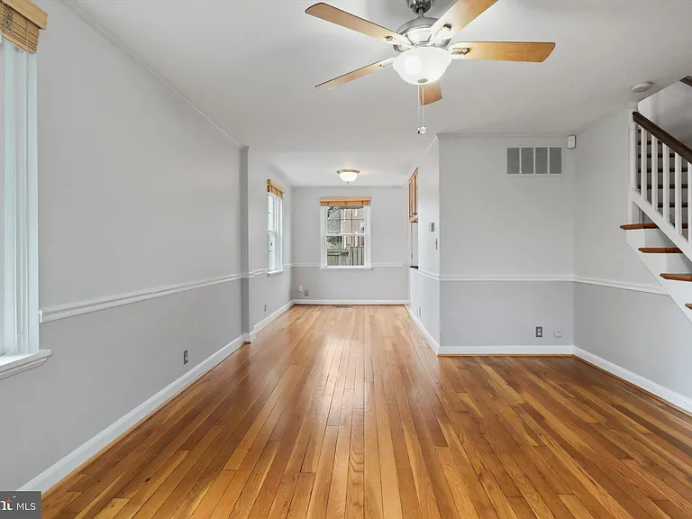 3263 S Stafford St — Photo 6