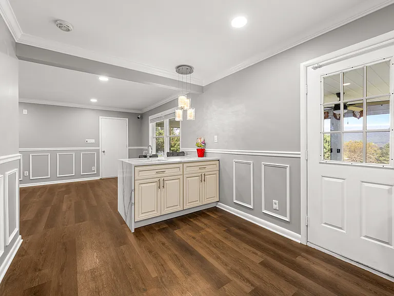 3250 Vista Dr — Photo 16