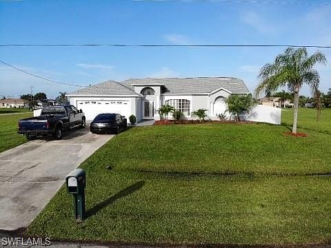 1st image of 404 NW 25th Ave