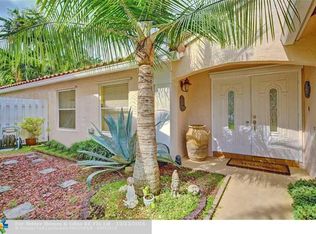 9609 NW 9th Ct, Plantation, FL 33324