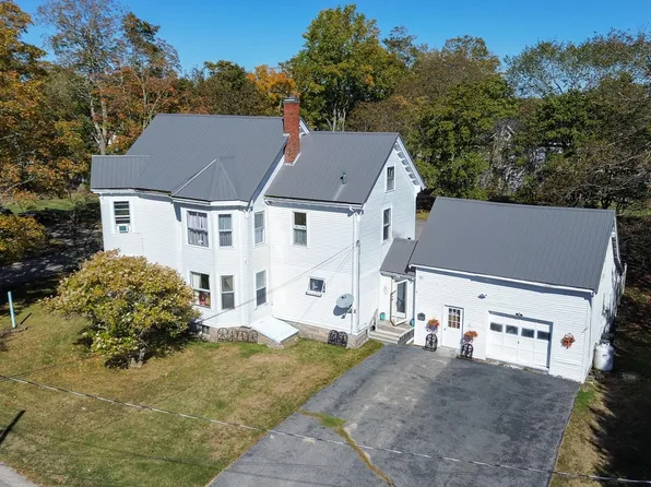 9 Drisko Street, Machias, ME 04654