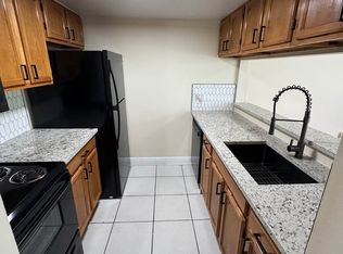 1727 NE 36th Ave #4, Ocala, FL 34470