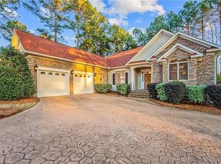 110 Barons Run E, Spring Lake, NC 28390