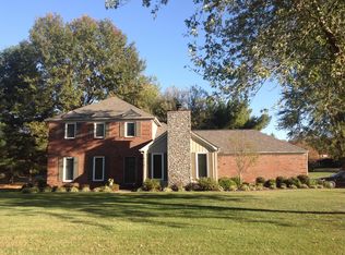 2201 Cardinal Harbour Rd, Prospect, KY 40059