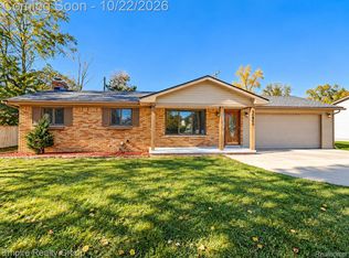 30600 Fort Rd, Brownstown, MI 48173