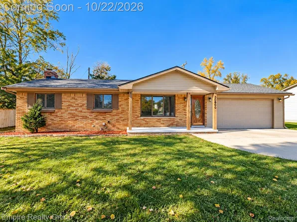 30600 Fort Rd, Brownstown, MI 48173