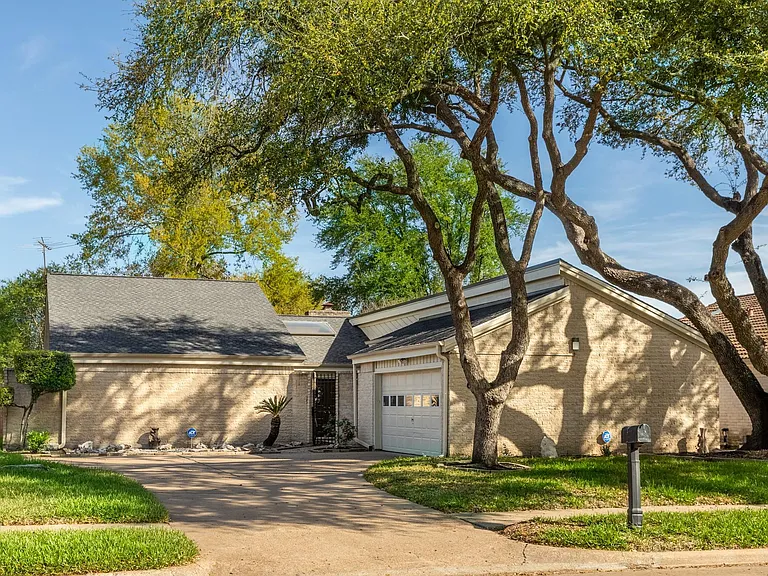 6030 Gallant Forest Dr — Photo 31
