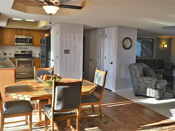 4th image of 37 La Jolla Dr Unit 1A