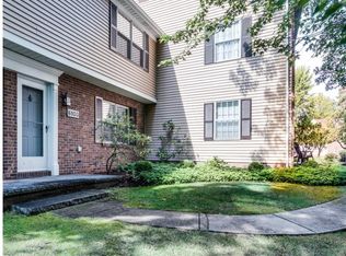 6103 Cabot Ct UNIT 2, Mentor, OH 44060