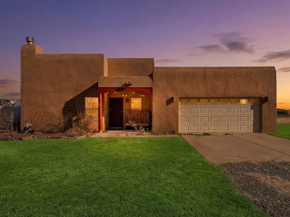30 Dardenne Ct, Edgewood, NM 87015