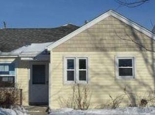 1981 Pinehurst Ave, Saint Paul, MN 55116