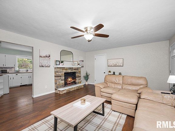 4th image of 1544 W 29th St
