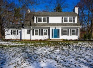 4891 Countryside Rd, Lyndhurst, OH 44124