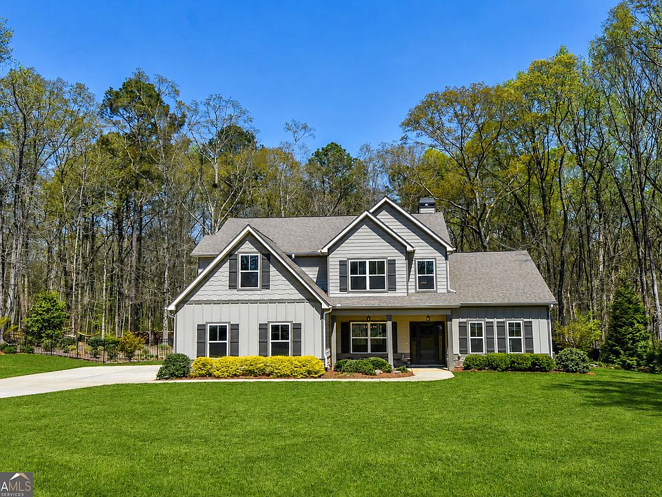 1st image of 397 Oak Grove Path