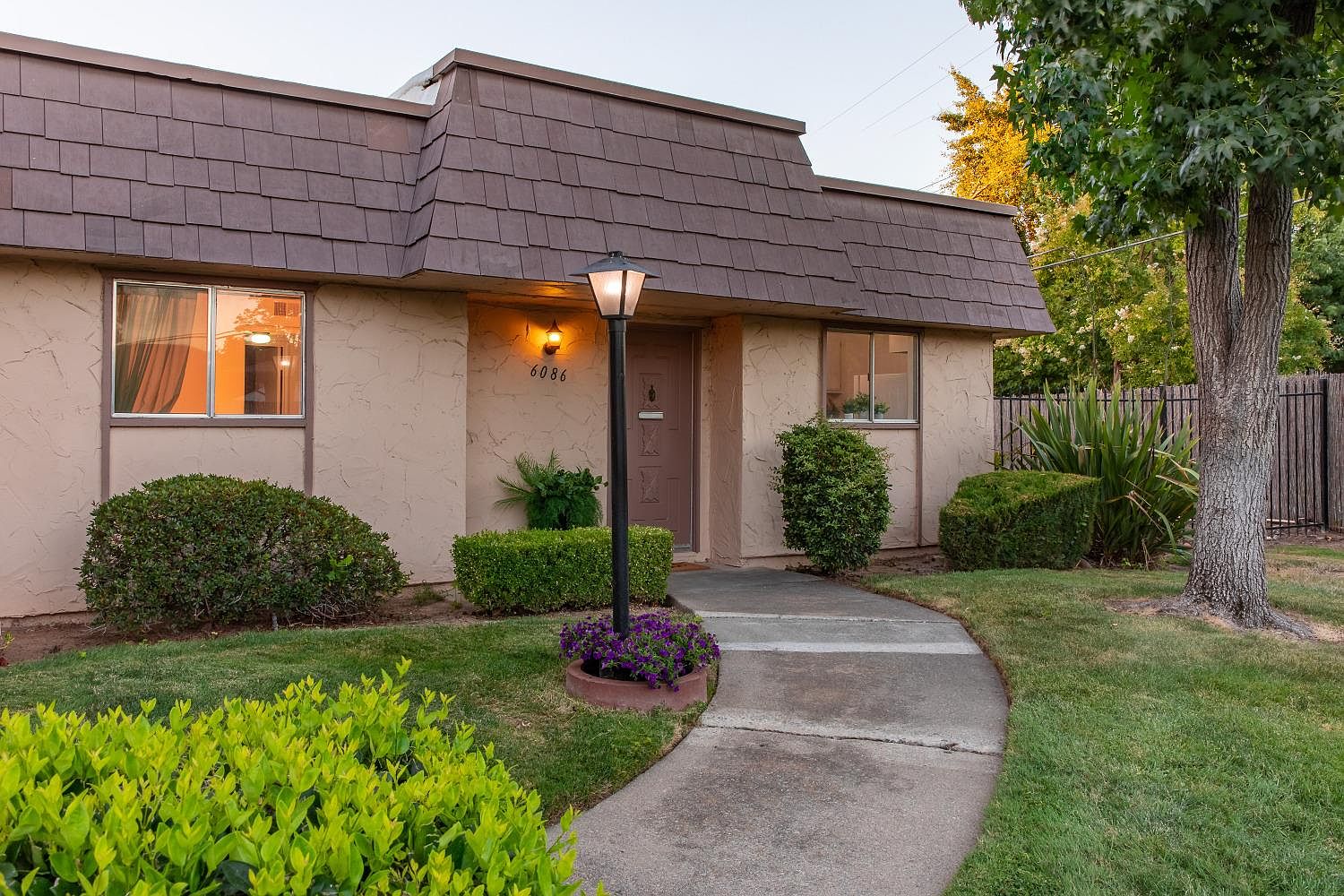 6086 Via Casitas, Carmichael, CA 95608 Zillow