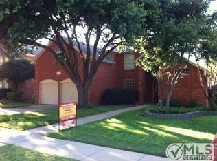 2124 Idlewood Dr, Grapevine, TX 76051