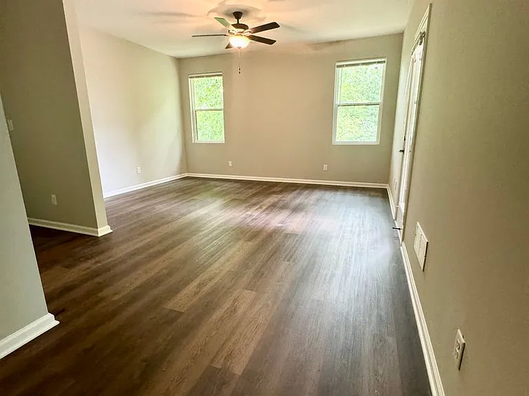 15th Hole Apartments — Photo 38
