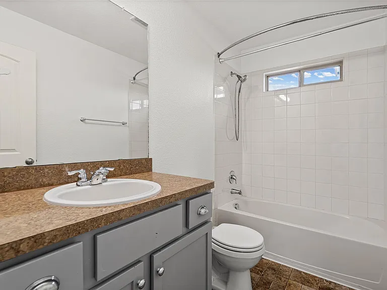 15105 Verela Dr — Photo 16