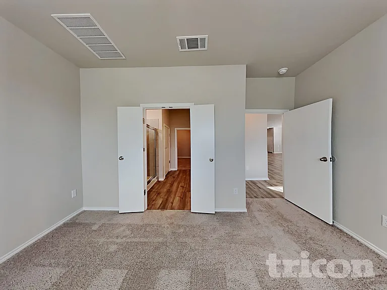 5308 Saddle Club Dr — Photo 7
