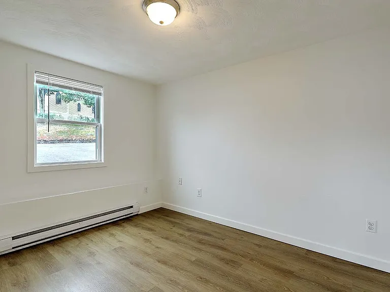 855 Providence St. — Photo 36