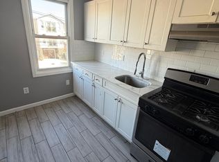 324 Pine St Floor 2, Elizabethport, NJ 07206