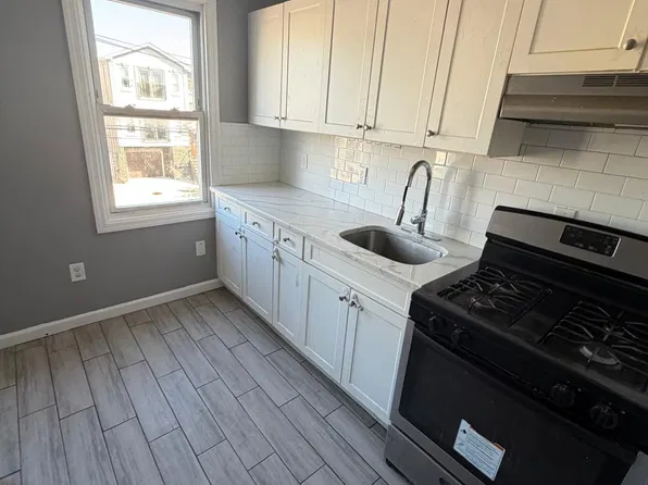 324 Pine St Floor 2, Elizabethport, NJ 07206