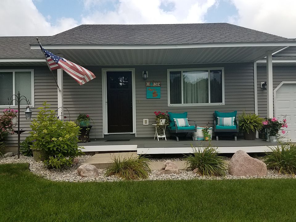 1st image of 6646 Windtree Ln